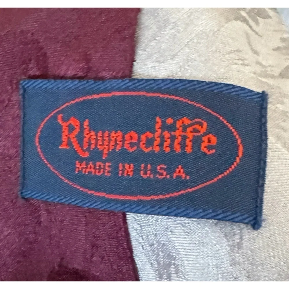 Vintage 70’s ‘rhynecliffe’